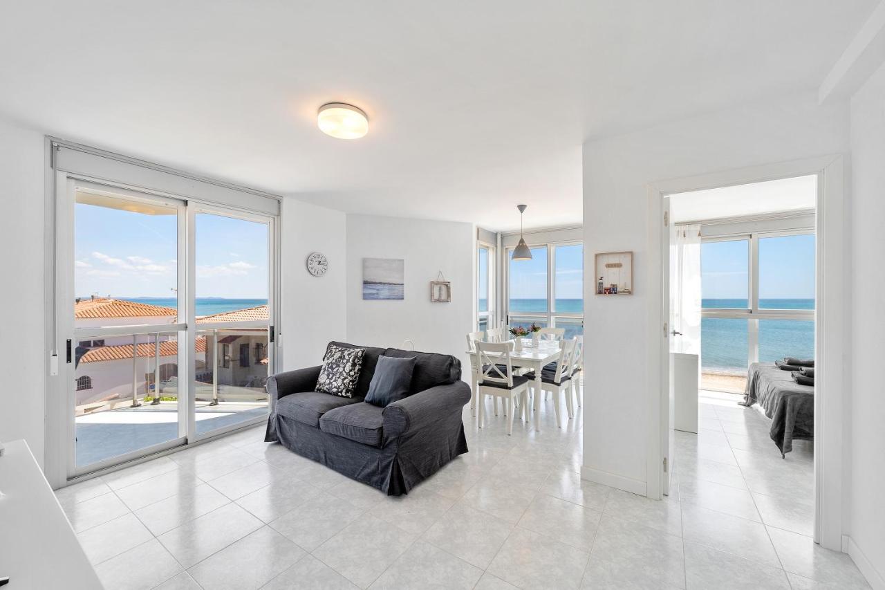 Hauzify I Blue Riviera Apartment Miami Playa